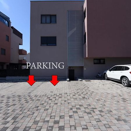Апартаменты Novi Apartman Franka Задар Экстерьер фото