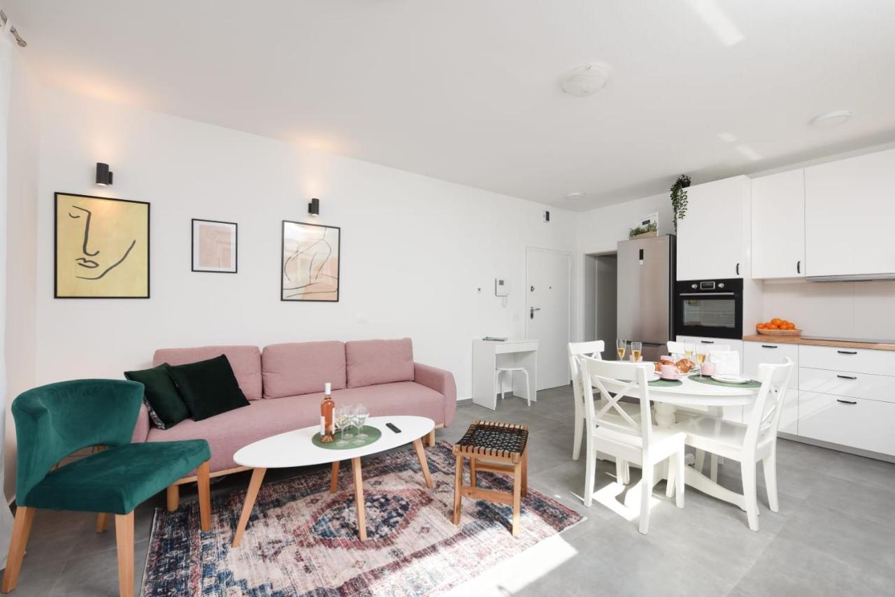Апартаменты Novi Apartman Franka Задар Экстерьер фото